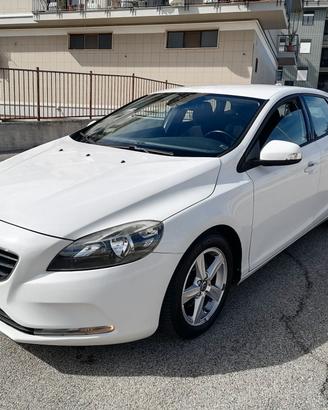Volvo V40 D2 1.6 Momentum 115cv 2015