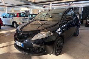 Lancia Ypsilon 1.2 69 CV 5 porte GPL Ecochic Plati