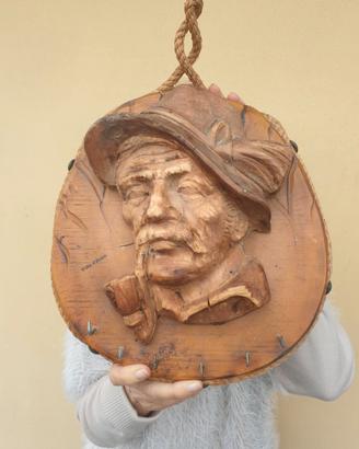 Portachiavi legno intagliato