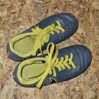 Scarpe da calcio Nike da bambino taglia 29,5