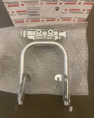Supporto fanale telaietto ducati monster iniezione