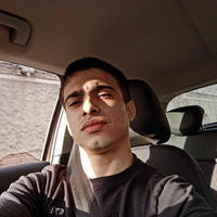 Personal trainer adetto sala pesi