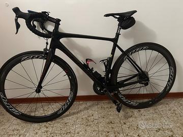 Scott bici da strada in carbonio con Shimano Ulteg