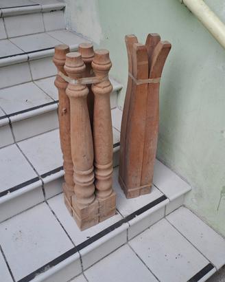 piedi per tavolo NON SPEDISCO 