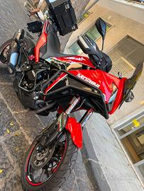 Moto morini xcape 649 con terminale MIVV