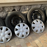 4 cerchi e 4 gomme invernali Fiat 500