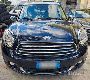 Mini Cooper Countryman 2.0 cambio automatico