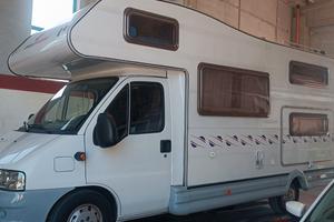 camper mansardato