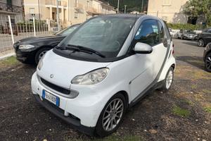Smart ForTwo 1000 52 kW MHD coupé pure