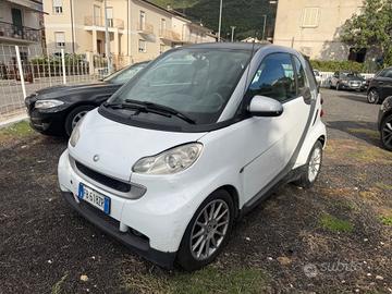 Smart ForTwo 1000 52 kW MHD coupé pure