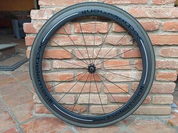 Ruota anteriore dedaelementi