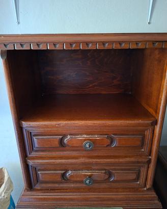 Comodini in legno