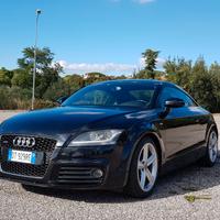 Audi TT 2.0 TDI Quattro S-Line – 2008 – 300.000 km