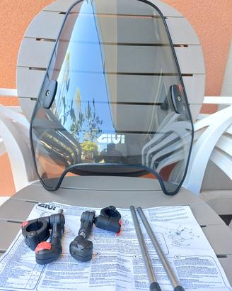 Parabrezza per moto Givi A601 grigio
