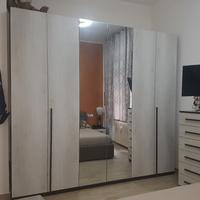 Armadio 6 ante con specchio e led. Mondo conv.