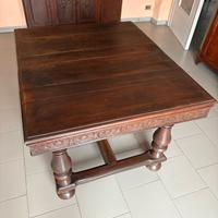 Tavolo allungabile in noce