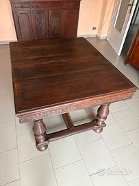 Tavolo allungabile in noce