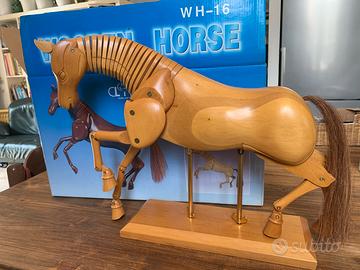 Cavallo in legno