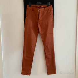 Pantaloni donna marrone bruciato taglia S