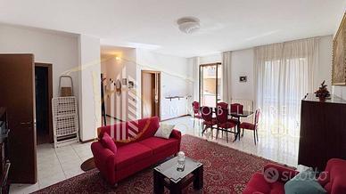 Appartamento di 103 m² con 3 locali e box auto dop