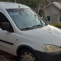 OPEL COMBO C VAN 1.3cc CDTI 55 kW motore rifatto