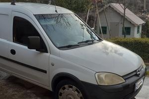 OPEL COMBO C VAN 1.3cc CDTI 55 kW motore rifatto
