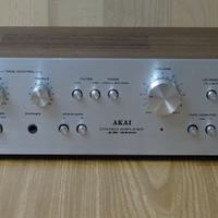 Amplificatore Akai AM-2200