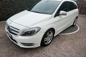 Merces classe B 200 CDI Premium