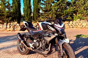 CFMOTO 450NK