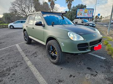 Porsche Cayenne 2004 4.5 ASI