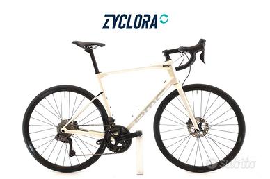 BMC Roadmachine THREE Di2 12V t.56