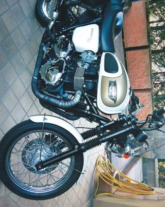 Triumph Bonneville t 100 