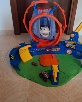 Hot Wheels Monster Trucks Arena Vulcano