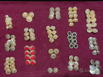 Bottoni dorati eleganti