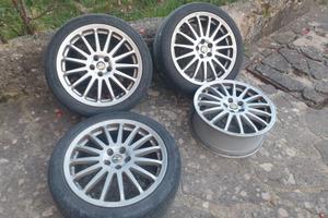 Cerchi Alfa Romeo da 17 pollici, prezzo trattabile