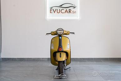 Vespa GTS 300 hpe Super Sport 310