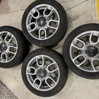 Cerchi fiat 500 15 con Pneumatici Michelin