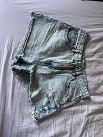 PANTALONCINO CORPO PER L’ESTATE