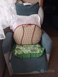 Poltrona mod. Carina con alzata dispositivo medico