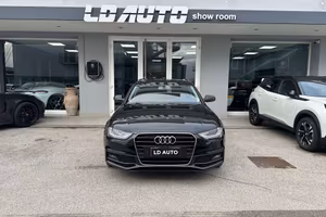 Audi A4 A4 Avant 2.0 tdi Ambiente 150cv multitroni