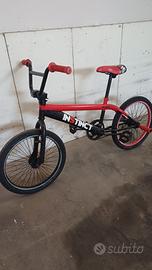 Bmx bicicletta 