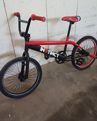 Bmx bicicletta 