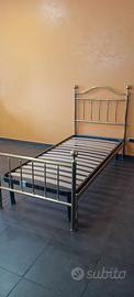 Letto singolo o matrimoniale in ottone