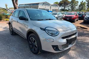 Fiat 600 Hybrid 110 CV DCT MHEV Business