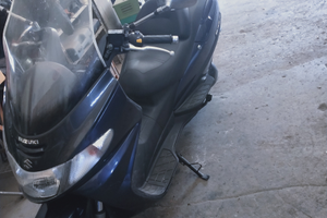 Suzuki Burgman AN400 anno 2001