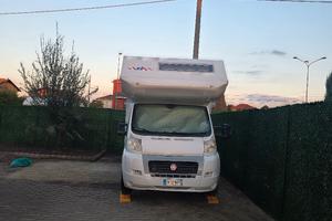 Camper mansardato Riviera