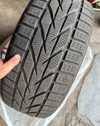 Gomme invernali 195/45 R16 per 500