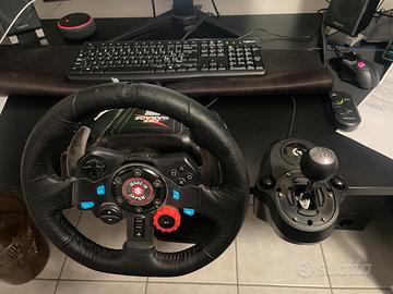 Volante logitech g29 + cambio manuale logitech