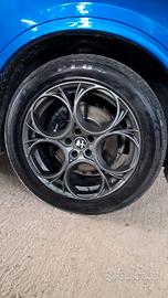 cerchi in lega 19 alfa romeo stelvio