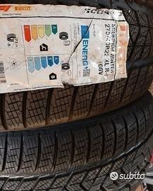 275 40 22 Pirelli nuove